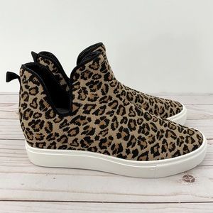 NEW Steve Madden Wedge Slip-On Sneakers
